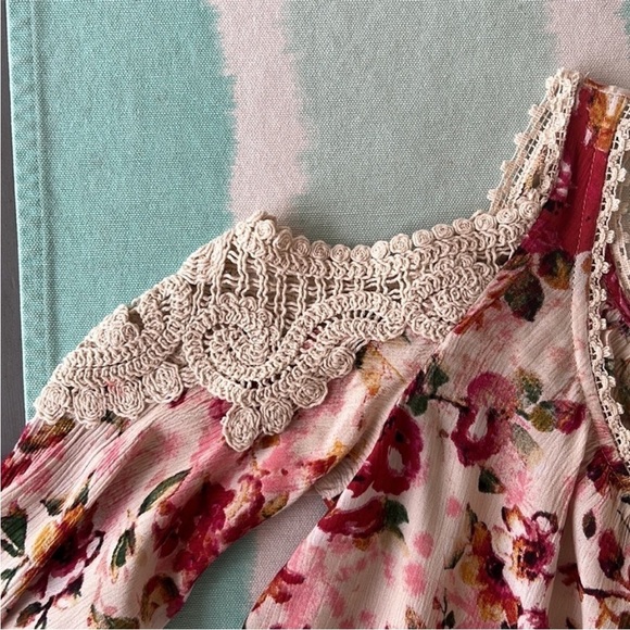 Soft Surroundings Floral Print Crochet
Lace Detail Cold Shoulder Top - Picture 3 of 11